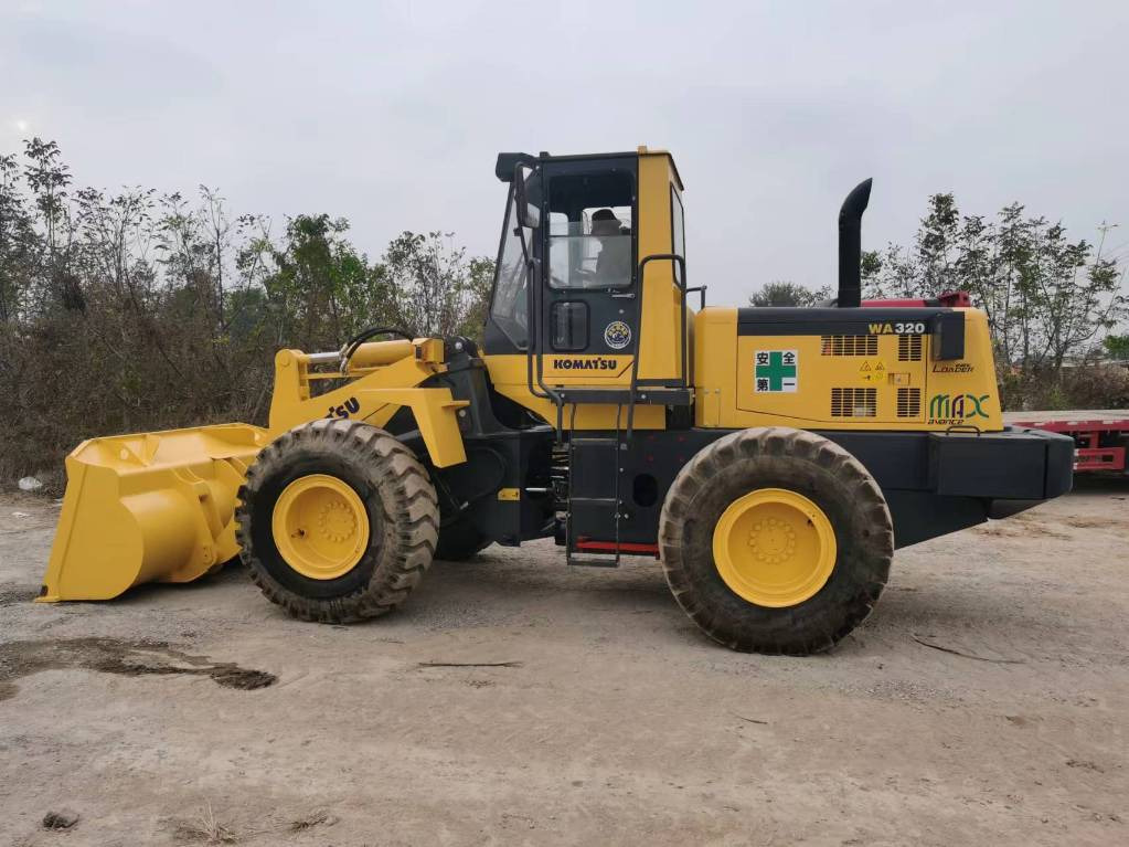 Komatsu WA 320-5 - Utovarivač točkaš: slika 1 Komatsu WA 320-5 - Utovarivač točkaš: slika 1