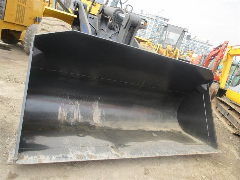 Komatsu WA 380 - Utovarivač točkaš: slika 5 Komatsu WA 380 - Utovarivač točkaš: slika 5