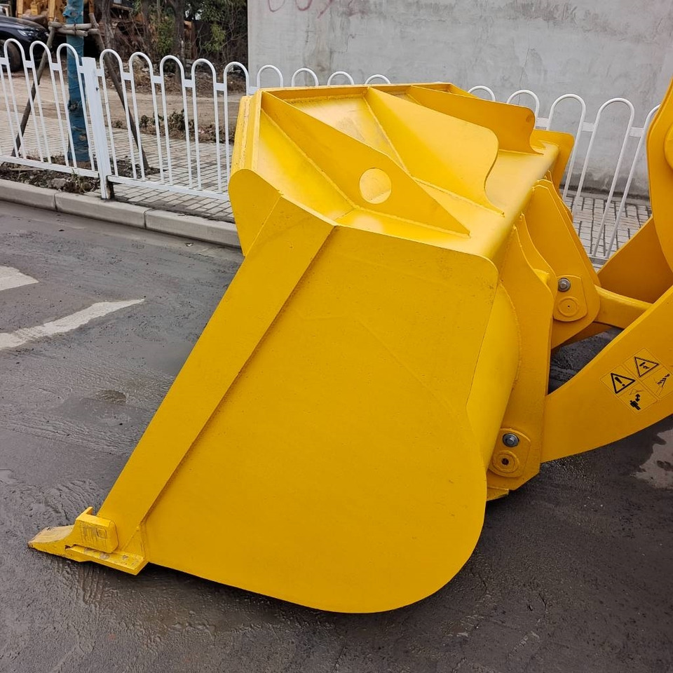 Komatsu WA 380 - Utovarivač točkaš: slika 2 Komatsu WA 380 - Utovarivač točkaš: slika 2