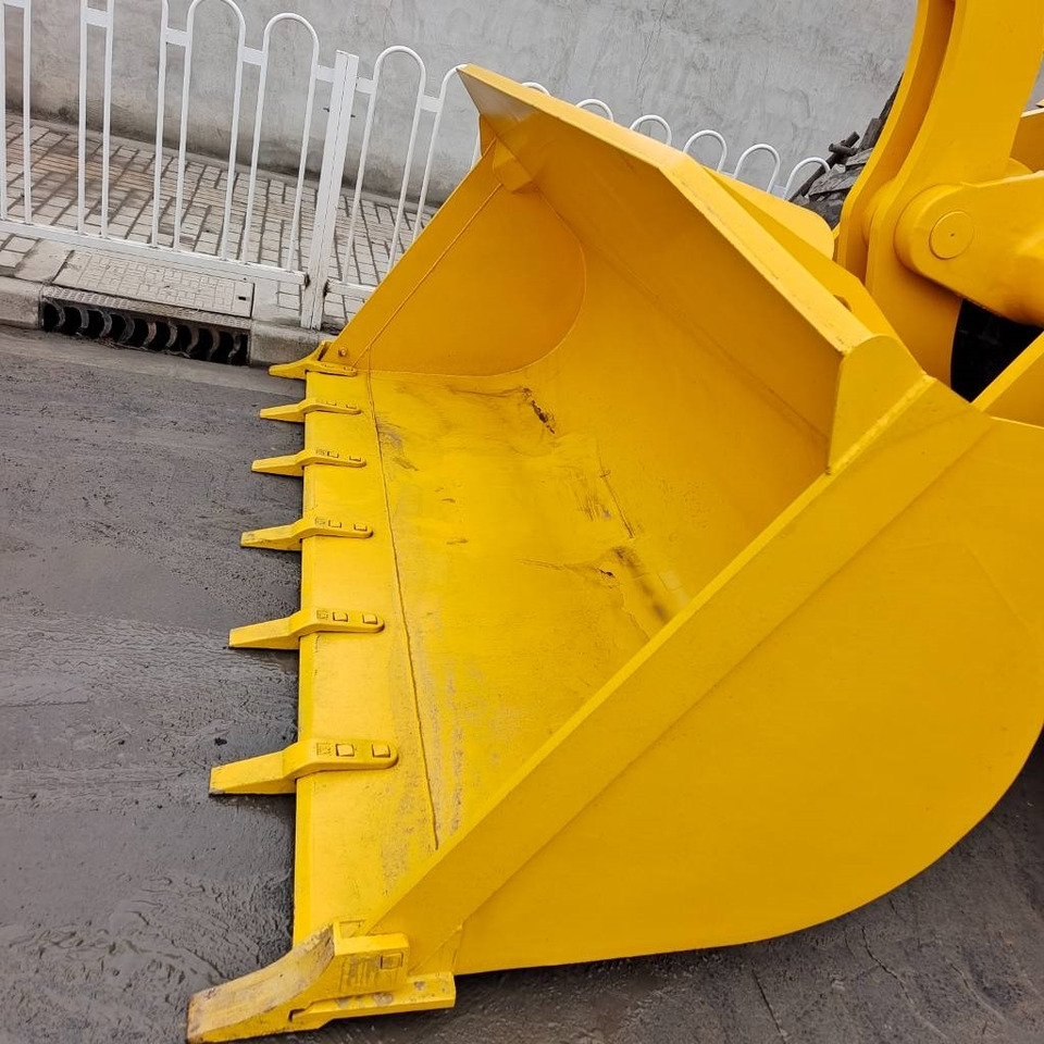 Komatsu WA 380 - Utovarivač točkaš: slika 3 Komatsu WA 380 - Utovarivač točkaš: slika 3