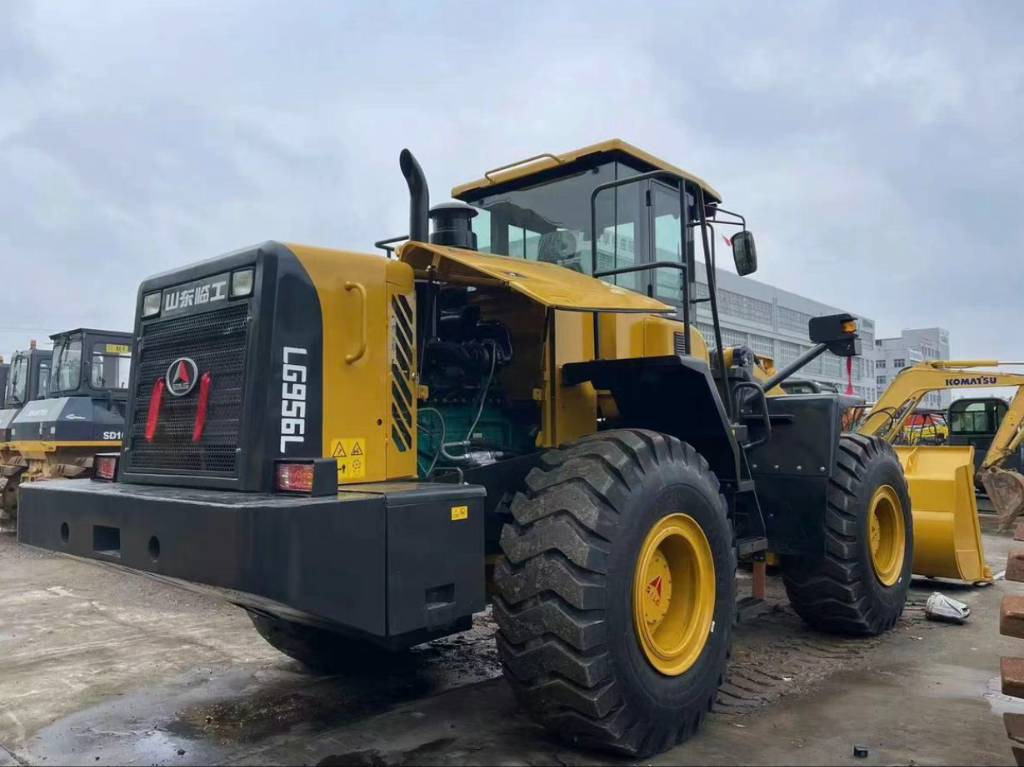SDLG 956L - Utovarivač točkaš: slika 2 SDLG 956L - Utovarivač točkaš: slika 2