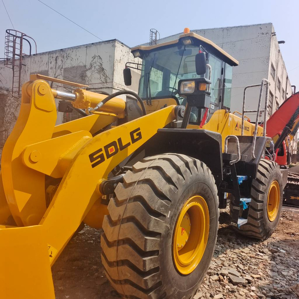 SDLG LG 956 L - Utovarivač točkaš: slika 4 SDLG LG 956 L - Utovarivač točkaš: slika 4