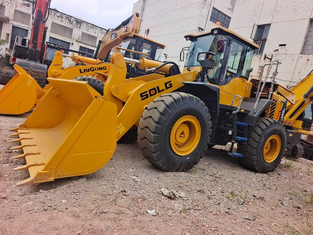 SDLG LG 956 L - Bager guseničar: slika 2 SDLG LG 956 L - Bager guseničar: slika 2