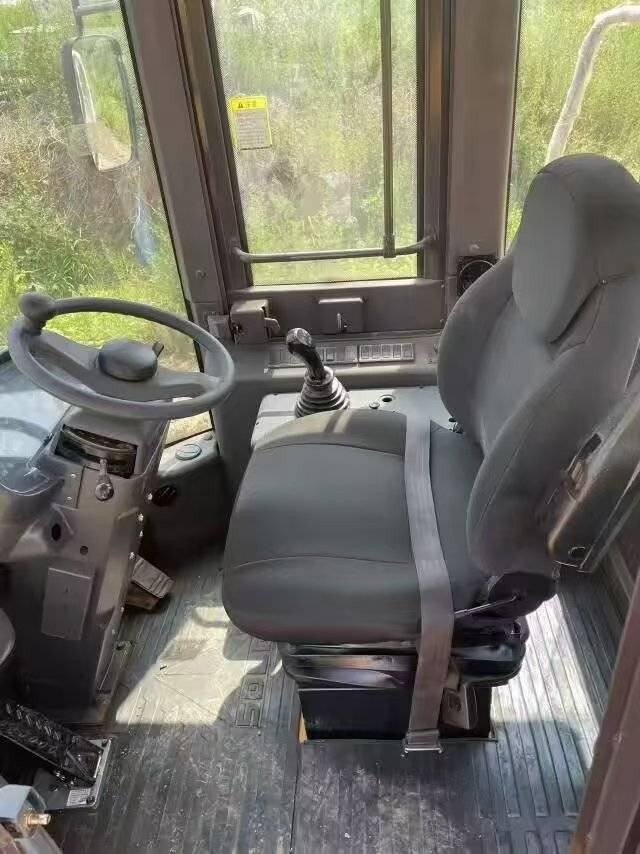 SDLG LG 956 L - Utovarivač točkaš: slika 4 SDLG LG 956 L - Utovarivač točkaš: slika 4