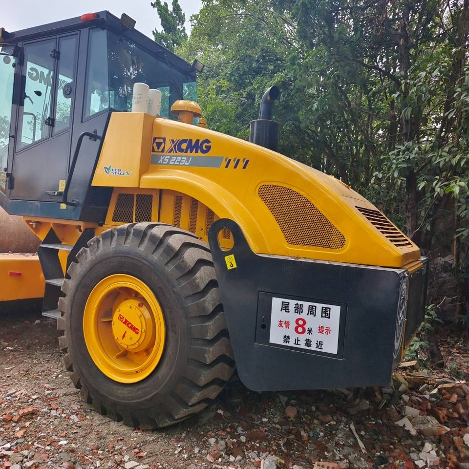 XCMG XS 223 J - Kompaktor: slika 3 XCMG XS 223 J - Kompaktor: slika 3