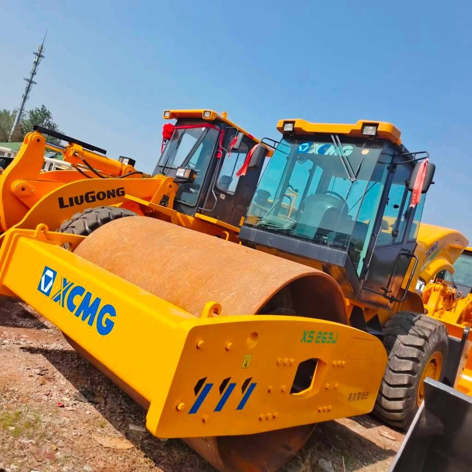 XCMG XS263J - Kompaktor: slika 1 XCMG XS263J - Kompaktor: slika 1