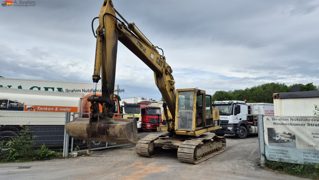 CAT 215 DLC Zustand normal, Hydraulik trocken - Bager guseničar: slika 1 CAT 215 DLC Zustand normal, Hydraulik trocken - Bager guseničar: slika 1
