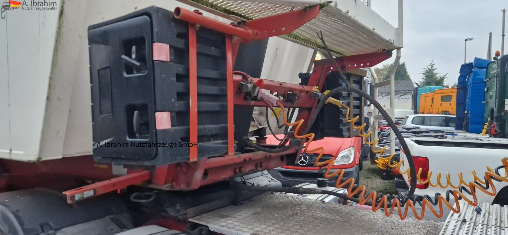 Kempf SKM 35/3 33 cbm Liftachse, Trommelbremse - Poluprikolica istovarivača: slika 3 Kempf SKM 35/3 33 cbm Liftachse, Trommelbremse - Poluprikolica istovarivača: slika 3