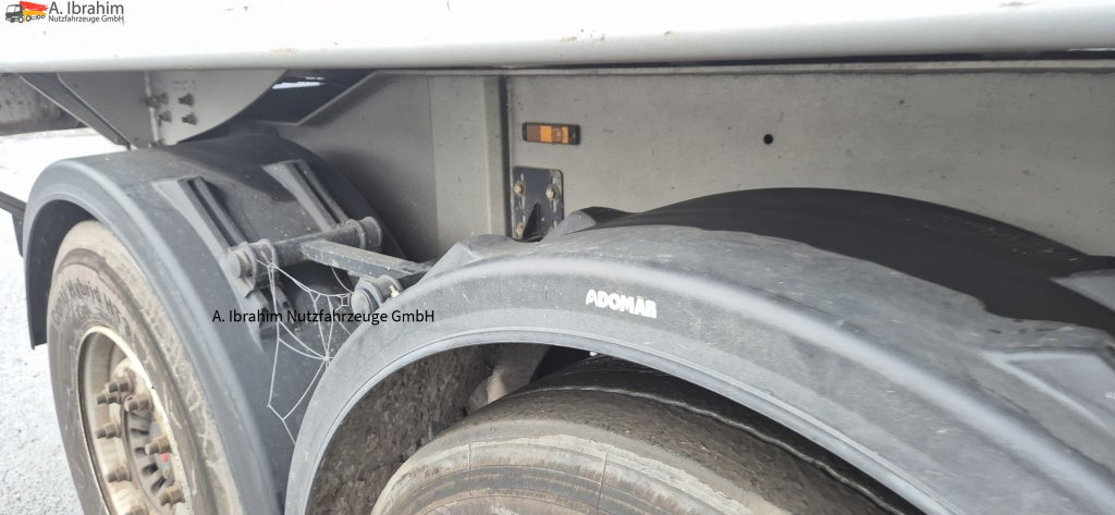Langendorf SK39A0100A Unfallschaden!! hat gelegen. fahrbereit !!! - Poluprikolica istovarivača: slika 4 Langendorf SK39A0100A Unfallschaden!! hat gelegen. fahrbereit !!! - Poluprikolica istovarivača: slika 4