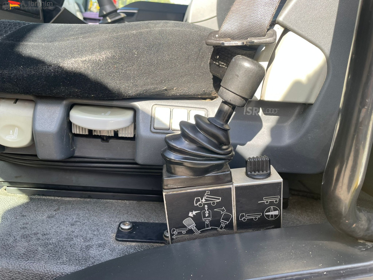 MAN TGS 26.480 Meiller 3 Seiten | 6x4 | Schalter | 3 Pedals | deutsches Fahrzeug - Istovarivač: slika 4 MAN TGS 26.480 Meiller 3 Seiten | 6x4 | Schalter | 3 Pedals | deutsches Fahrzeug - Istovarivač: slika 4