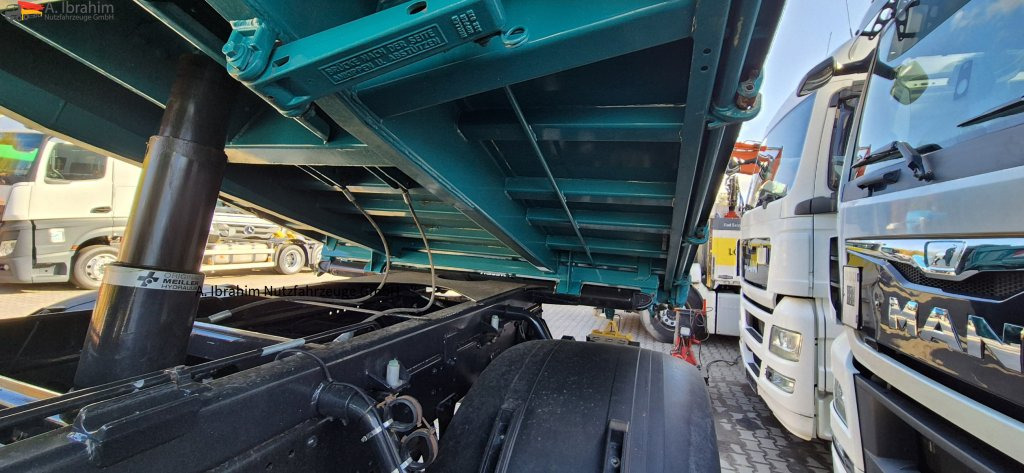 Meiller 18t Aufbau sehr sauber Aufbau komplett - Promenjivo telo istovarivača: slika 5 Meiller 18t Aufbau sehr sauber Aufbau komplett - Promenjivo telo istovarivača: slika 5