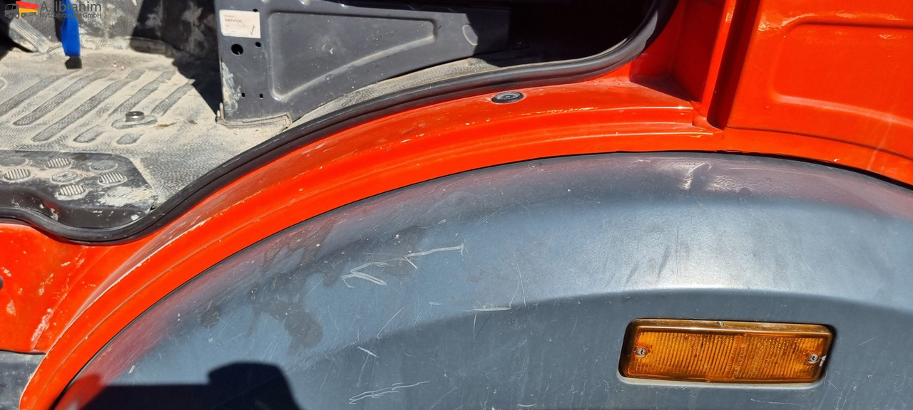 Mercedes-Benz 1722 Dachdeckerkran Cormach 30000  TECH, - Kamion sa dizalicom, Kamion sa tovarnim sandukom: slika 4 Mercedes-Benz 1722 Dachdeckerkran Cormach 30000  TECH, - Kamion sa dizalicom, Kamion sa tovarnim sandukom: slika 4