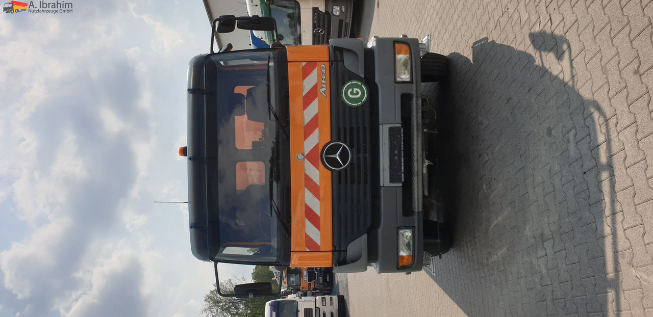 Mercedes-Benz 1823 DB 1823,Optifant 70, einsatzbereit, 1453 h Betriebsstunden - Autočistilica: slika 3 Mercedes-Benz 1823 DB 1823,Optifant 70, einsatzbereit, 1453 h Betriebsstunden - Autočistilica: slika 3
