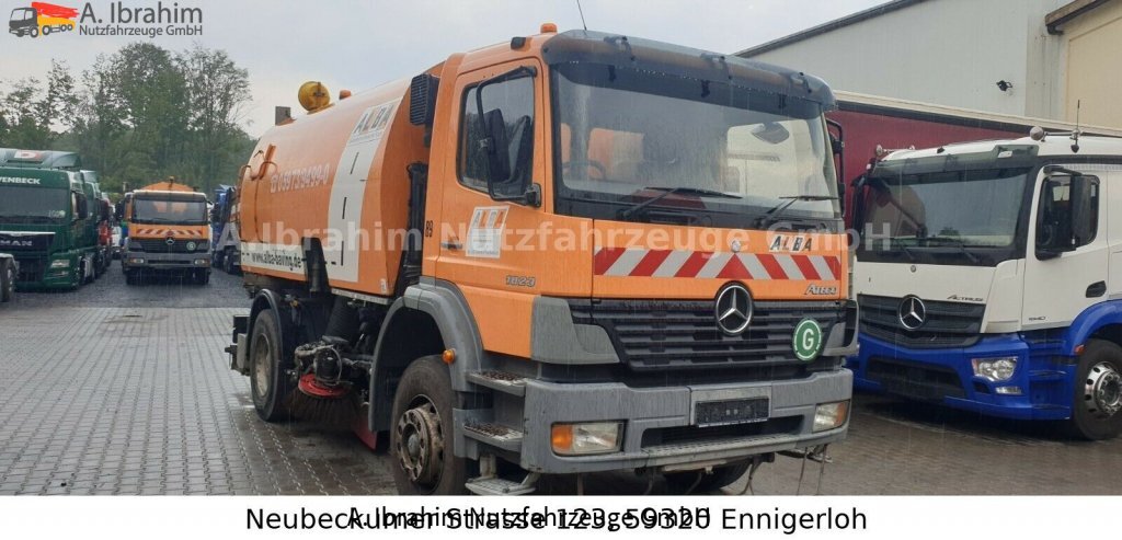 Mercedes-Benz 1823 DB 1823,Optifant 70, einsatzbereit - Autočistilica: slika 1 Mercedes-Benz 1823 DB 1823,Optifant 70, einsatzbereit - Autočistilica: slika 1