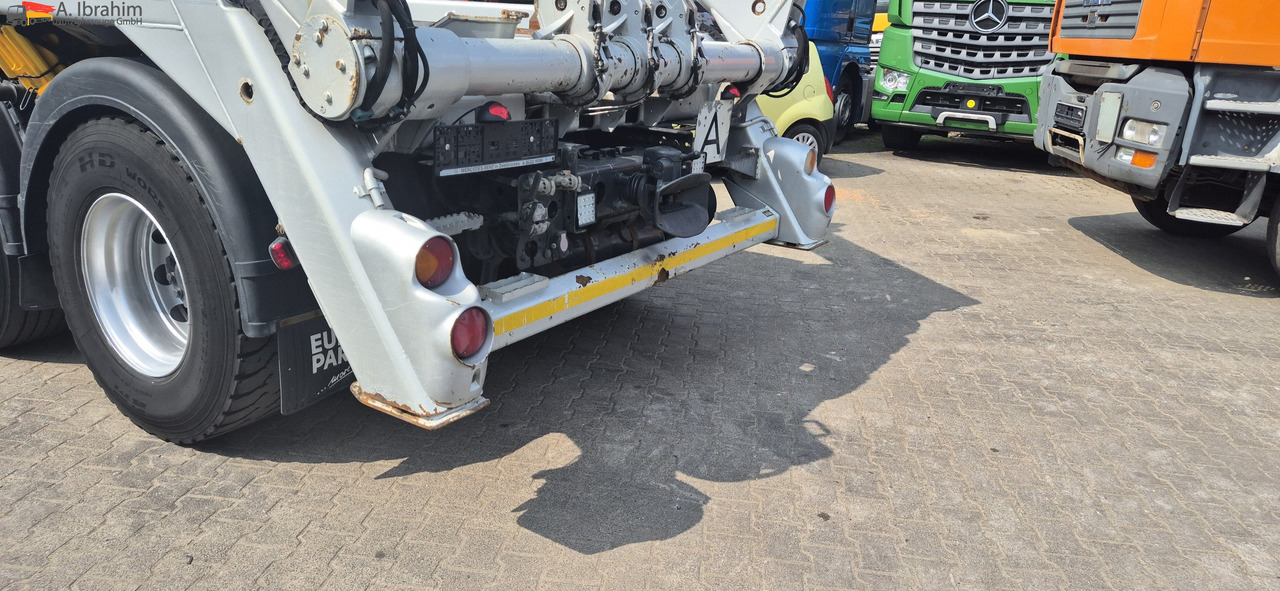 Mercedes-Benz 2546 L Meiller Absetzkipper 6x2, Vorlauf-Lenkachse, mp3 - Kamion za utovaranje kontejnera: slika 4 Mercedes-Benz 2546 L Meiller Absetzkipper 6x2, Vorlauf-Lenkachse, mp3 - Kamion za utovaranje kontejnera: slika 4