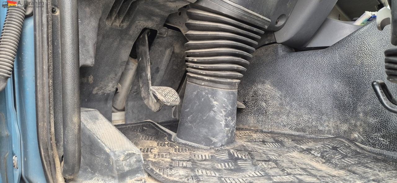 Mercedes-Benz 3241 PM 21-3 Liebherr 7 cbm PUMI Putzmeister Liebherr - Mikser pumpa: slika 4 Mercedes-Benz 3241 PM 21-3 Liebherr 7 cbm PUMI Putzmeister Liebherr - Mikser pumpa: slika 4