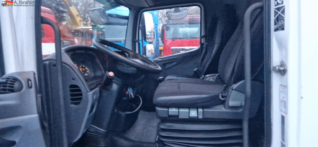 Mercedes-Benz 816 Koffer, LBW - Dostavno vozilo sa zatvorenim sandukom: slika 4 Mercedes-Benz 816 Koffer, LBW - Dostavno vozilo sa zatvorenim sandukom: slika 4