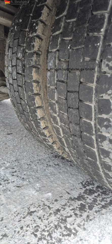 Mercedes-Benz 817 Möbelkoffer - Dostavno vozilo sa zatvorenim sandukom: slika 5 Mercedes-Benz 817 Möbelkoffer - Dostavno vozilo sa zatvorenim sandukom: slika 5