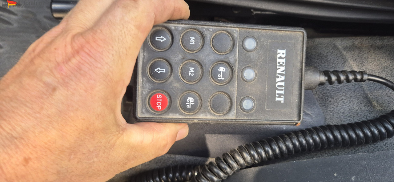 Renault Midlum 180 DCI Werkstattkoffer mit Treppe - Dostavno vozilo sa zatvorenim sandukom: slika 2 Renault Midlum 180 DCI Werkstattkoffer mit Treppe - Dostavno vozilo sa zatvorenim sandukom: slika 2