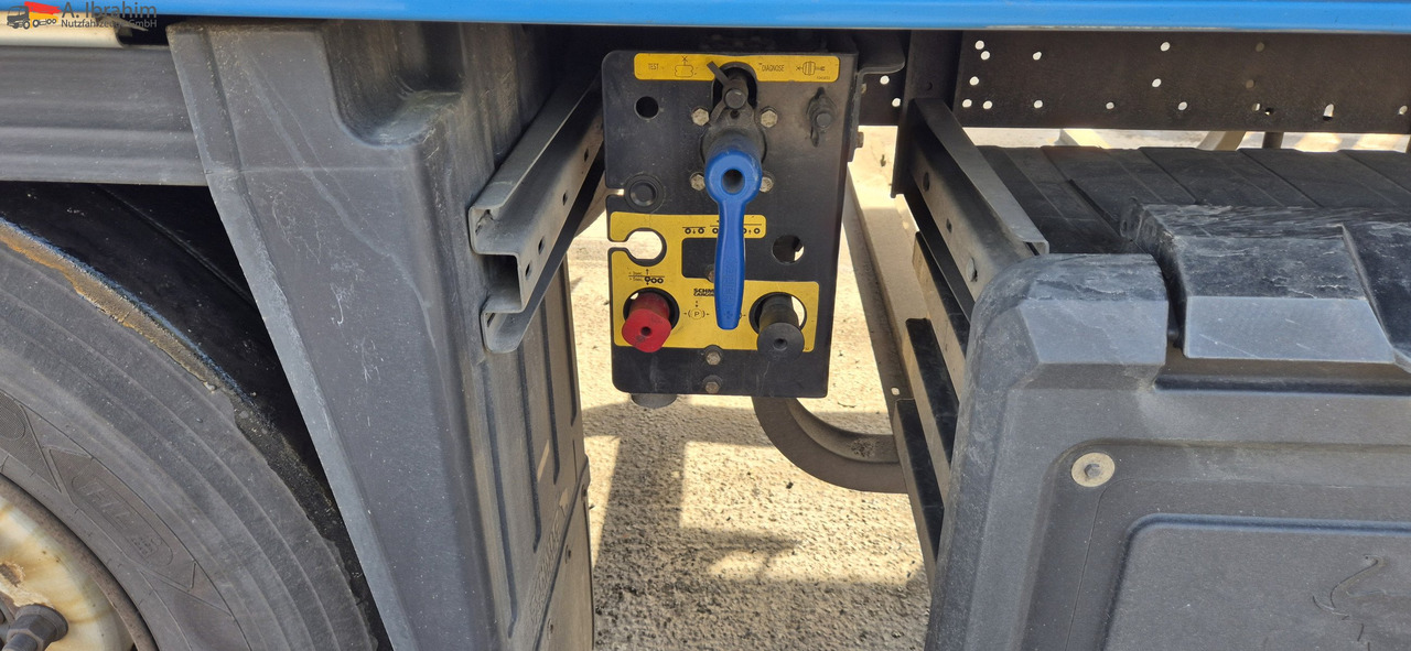 Schmitz SKO24 Carrier Vector 1550 reparierter Schaden Stütze links - Poluprikolica hladnjače: slika 2 Schmitz SKO24 Carrier Vector 1550 reparierter Schaden Stütze links - Poluprikolica hladnjače: slika 2