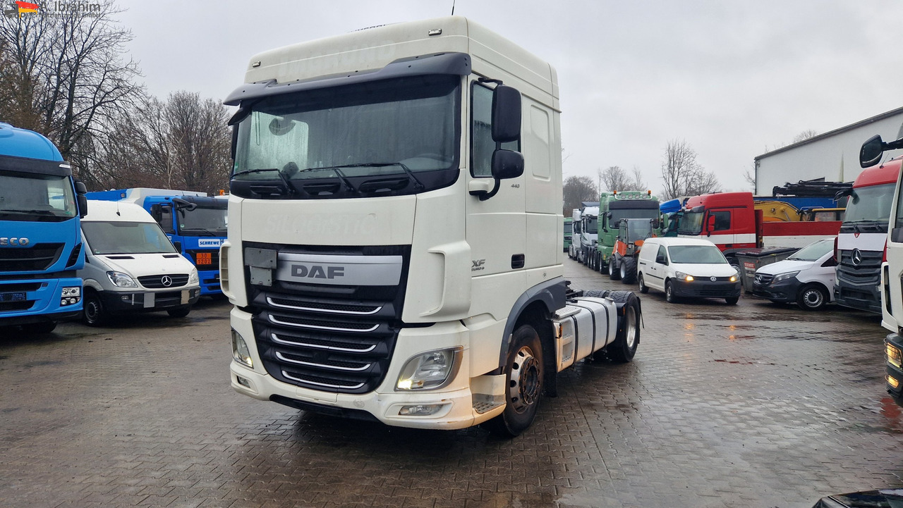 Daf XF440FT Spacecab, PTU für Kompressor - Tegljač: slika 1 Daf XF440FT Spacecab, PTU für Kompressor - Tegljač: slika 1