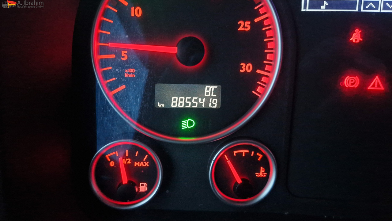 MAN 18.480 TGX XLX Retarder 2x Tank deutsches Fahrzeug - Tegljač: slika 3 MAN 18.480 TGX XLX Retarder 2x Tank deutsches Fahrzeug - Tegljač: slika 3