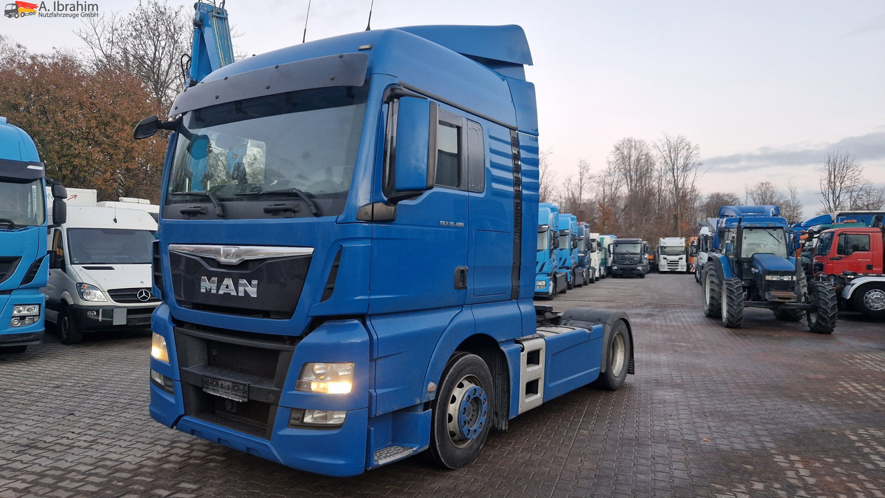 MAN 18.480 TGX XLX Retarder 2x Tank deutsches Fahrzeug, einsatzbereit - Tegljač: slika 1 MAN 18.480 TGX XLX Retarder 2x Tank deutsches Fahrzeug, einsatzbereit - Tegljač: slika 1