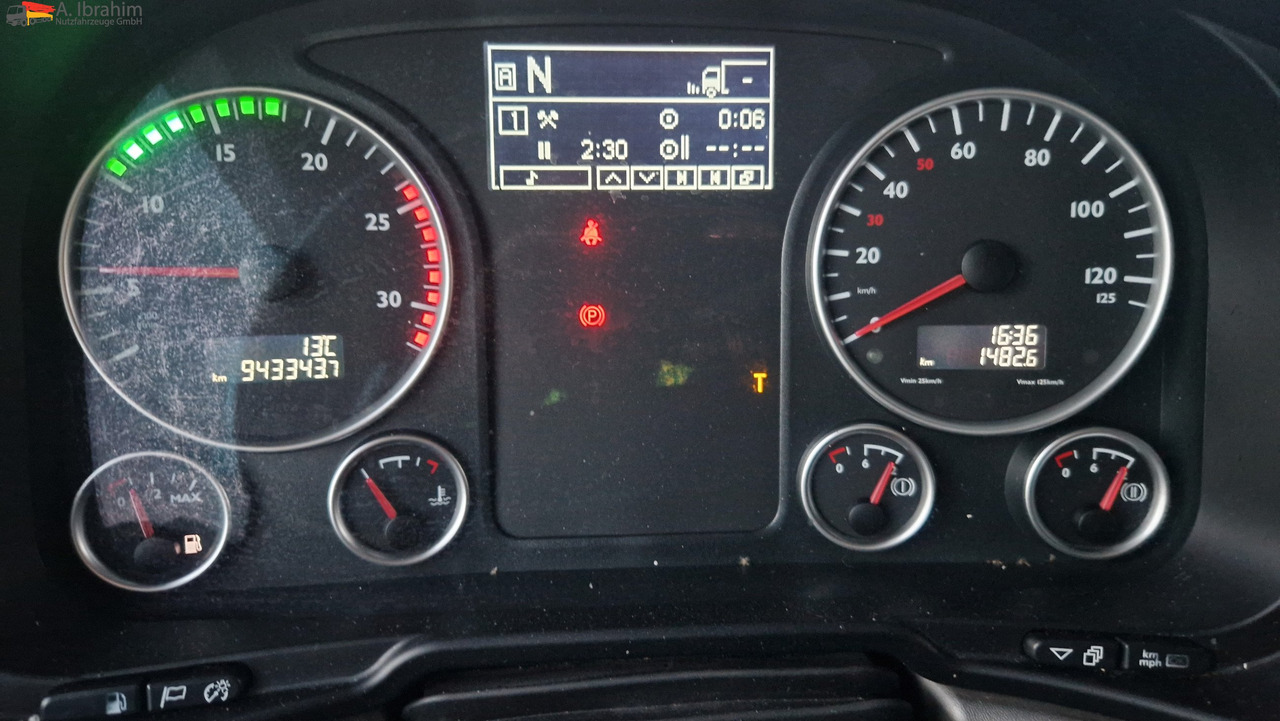 MAN 18.480 TGX XLX Retarder 2x Tank deutsches Fahrzeug, einsatzbereit - Tegljač: slika 3 MAN 18.480 TGX XLX Retarder 2x Tank deutsches Fahrzeug, einsatzbereit - Tegljač: slika 3