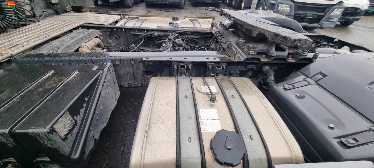 MAN 18.500 TGX Retarder, 2x Tank, Motorschaden !! - Tegljač: slika 5 MAN 18.500 TGX Retarder, 2x Tank, Motorschaden !! - Tegljač: slika 5