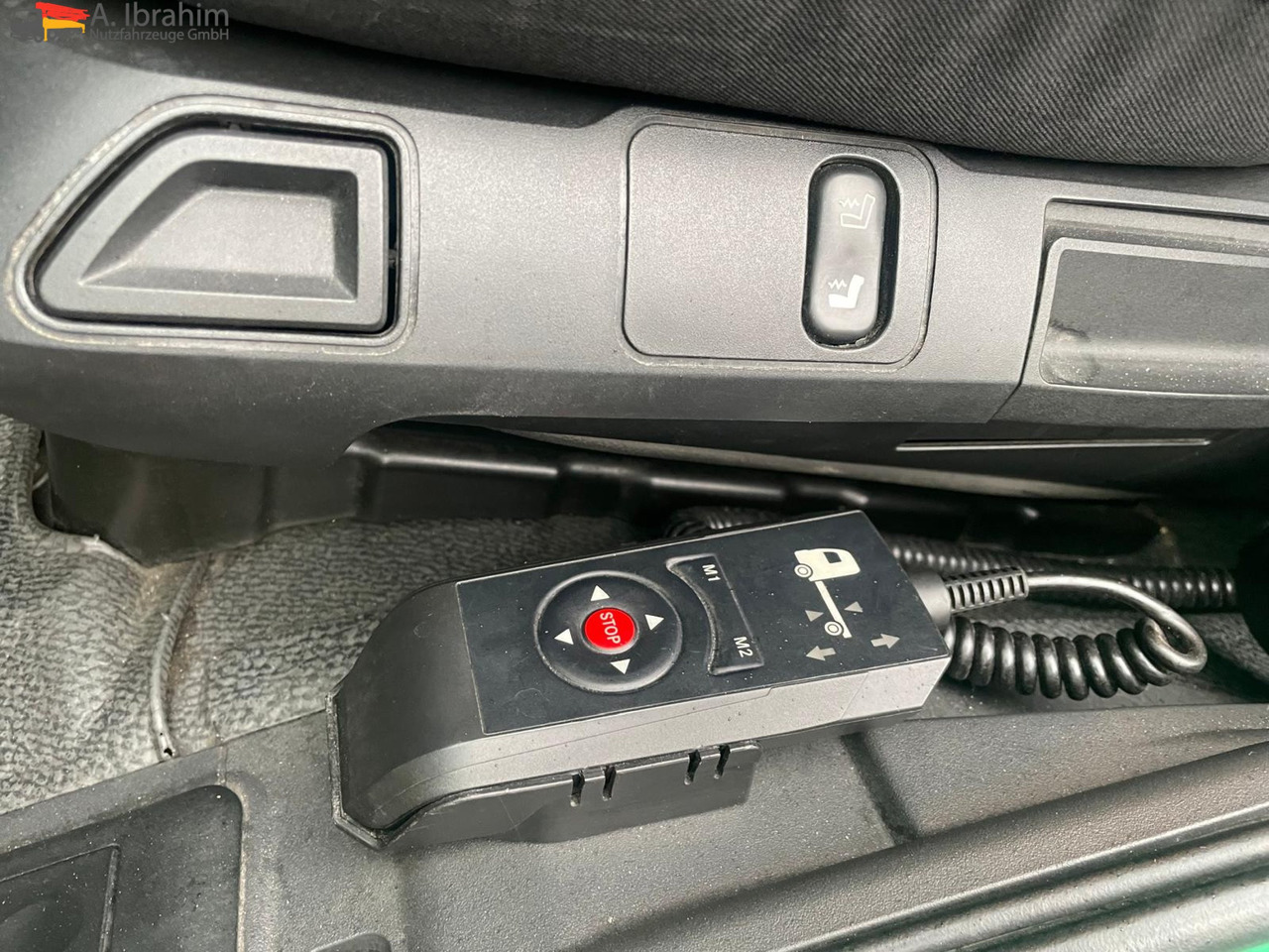 Mercedes-Benz 1836 Spoiler, Vollservice, Topzustand | Navigationsystem | Originalkilometer - Tegljač: slika 3 Mercedes-Benz 1836 Spoiler, Vollservice, Topzustand | Navigationsystem | Originalkilometer - Tegljač: slika 3