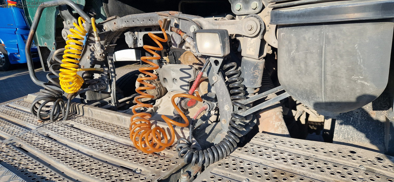 Mercedes-Benz 1840 Actros, 3x vorhanden, identisch - Tegljač: slika 5 Mercedes-Benz 1840 Actros, 3x vorhanden, identisch - Tegljač: slika 5