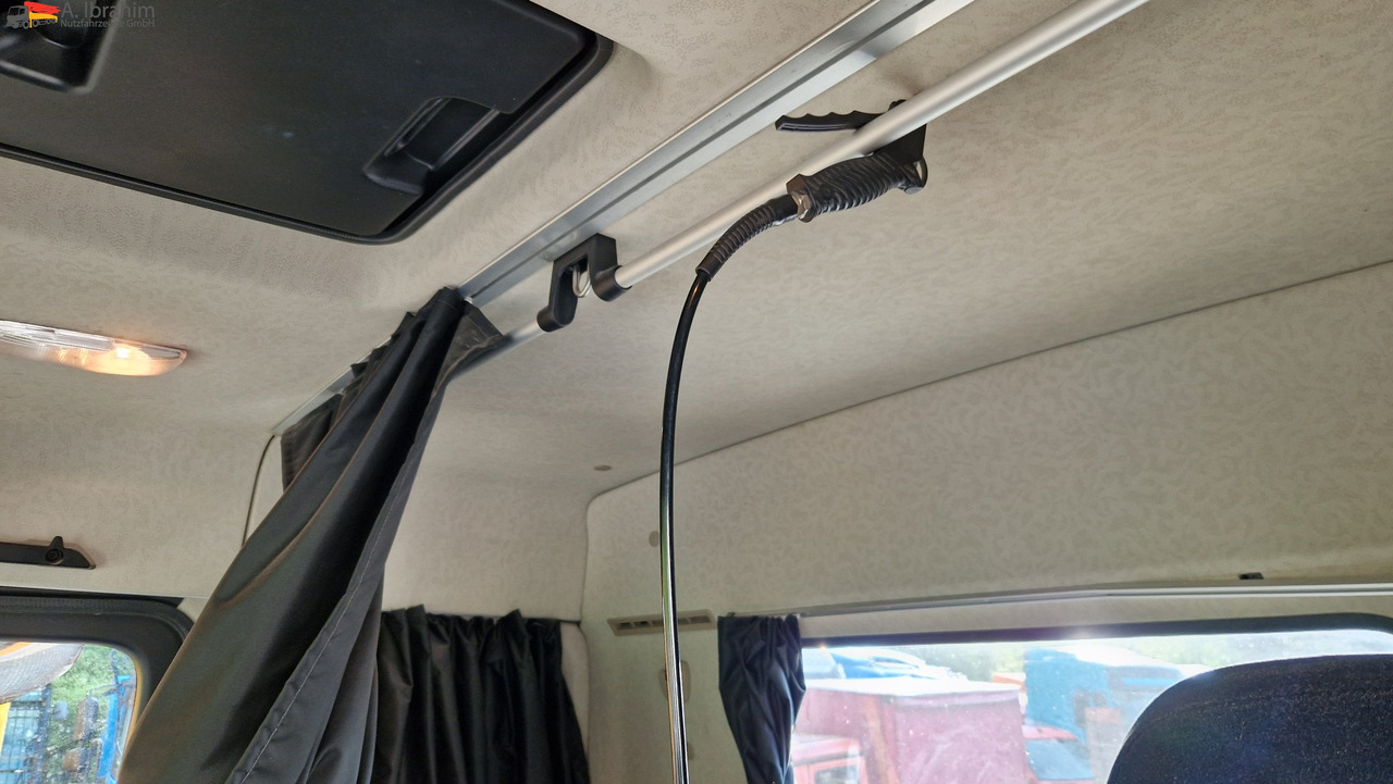 Tegljač Mercedes-Benz 1840 Actros, 3x vorhanden, identisch: slika 6