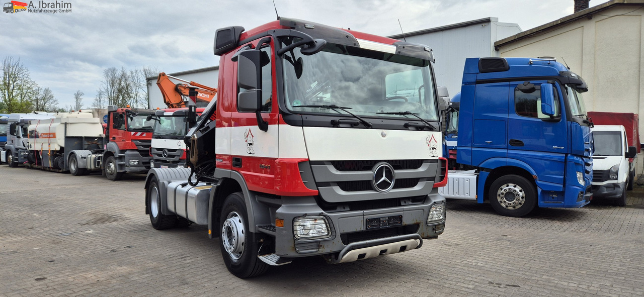 Tegljač Mercedes-Benz 1841 Kran HIAB 166Bj. 2016 Funk FB ,mp3: slika 9 Tegljač Mercedes-Benz 1841 Kran HIAB 166Bj. 2016 Funk FB ,mp3: slika 9