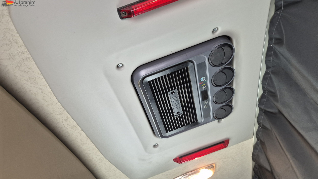 Mercedes-Benz 1843 DB 1843 mit PTU für Kompressor - Tegljač: slika 4 Mercedes-Benz 1843 DB 1843 mit PTU für Kompressor - Tegljač: slika 4