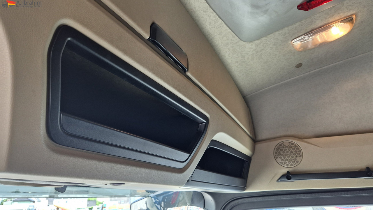 Mercedes-Benz 1843 DB 1843 mit PTU für Kompressor - Tegljač: slika 3 Mercedes-Benz 1843 DB 1843 mit PTU für Kompressor - Tegljač: slika 3