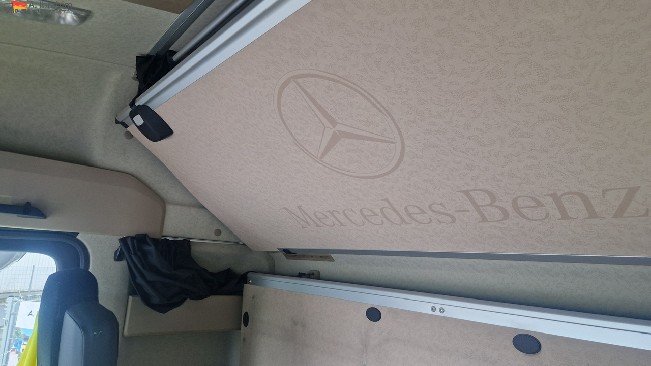 Mercedes-Benz DB 1843 Retarder Kipphydraulik Actros, sehr sauber, Alufelgen - Tegljač: slika 4 Mercedes-Benz DB 1843 Retarder Kipphydraulik Actros, sehr sauber, Alufelgen - Tegljač: slika 4