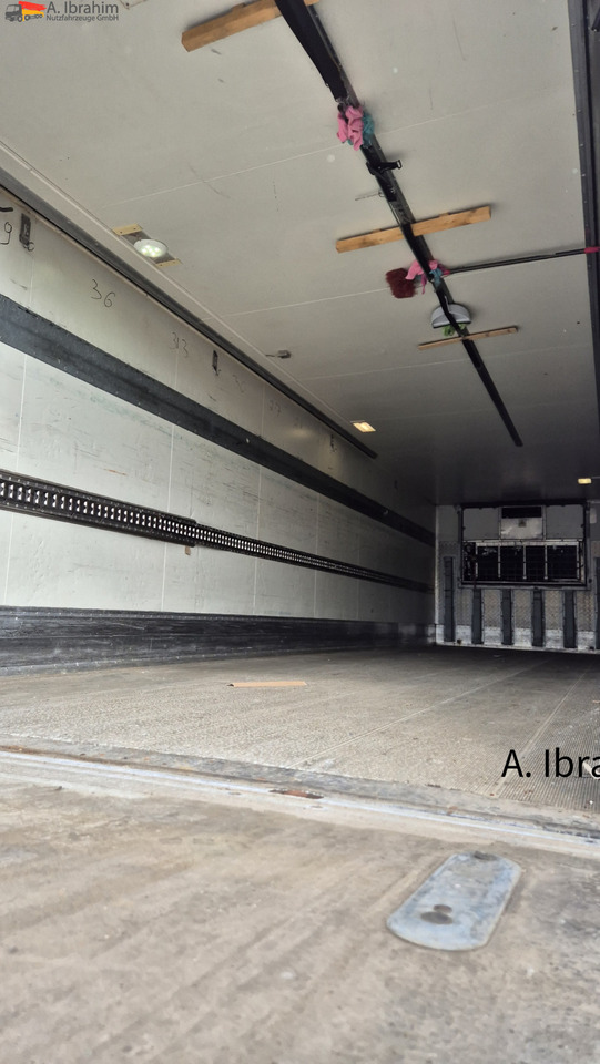 Wagen Meyer MSK 10 Mitsubishi TSV2000D - Poluprikolica hladnjače: slika 4 Wagen Meyer MSK 10 Mitsubishi TSV2000D - Poluprikolica hladnjače: slika 4