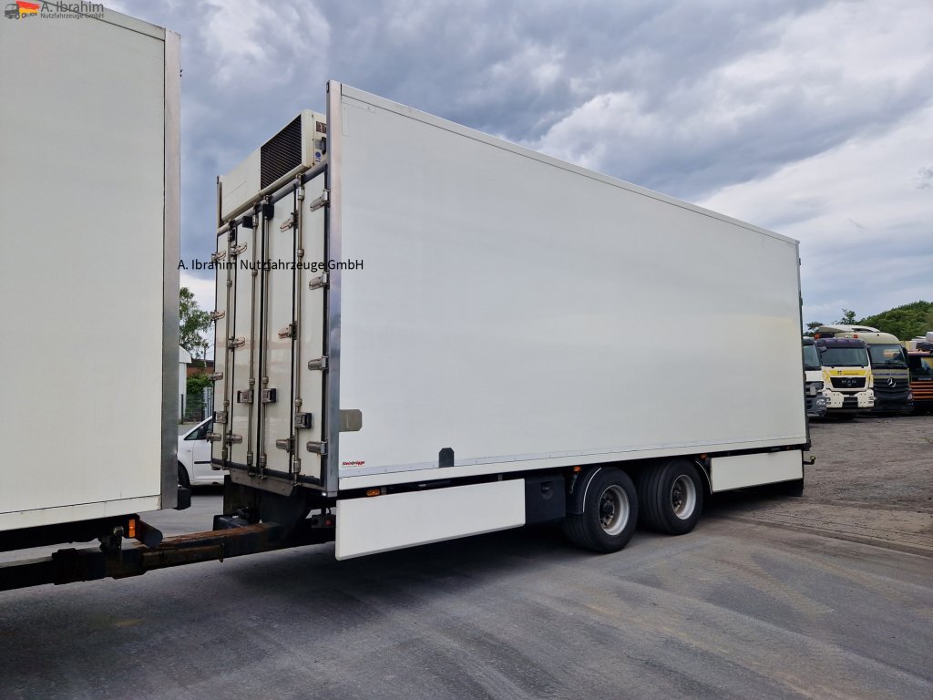 Wellmeyer TK018 Durchlader Frigoblock Zustand sauber, Durchlader, Portaltüren - Prikolica hladnjače: slika 1 Wellmeyer TK018 Durchlader Frigoblock Zustand sauber, Durchlader, Portaltüren - Prikolica hladnjače: slika 1