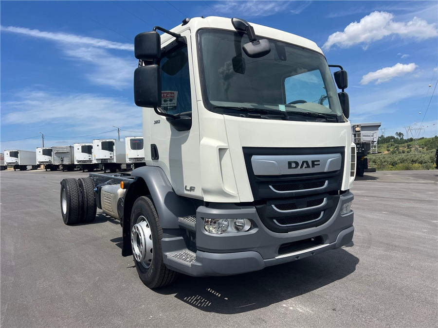 DAF LF320 NEW/ONLY COC - Kamion sa golom šasijom i zatvorenom kabinom: slika 3 DAF LF320 NEW/ONLY COC - Kamion sa golom šasijom i zatvorenom kabinom: slika 3