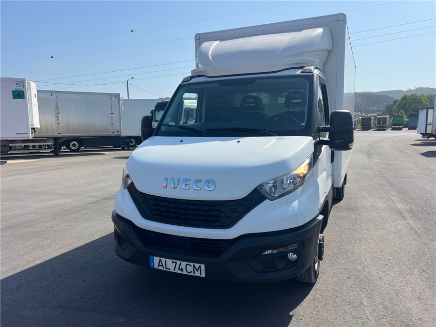 Iveco 35C16H - Kamion sa zatvorenim sandukom: slika 3 Iveco 35C16H - Kamion sa zatvorenim sandukom: slika 3
