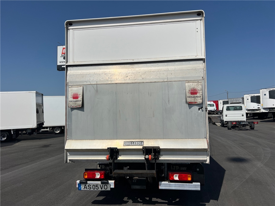 Iveco 35C16HA8 - Kamion sa zatvorenim sandukom: slika 5 Iveco 35C16HA8 - Kamion sa zatvorenim sandukom: slika 5