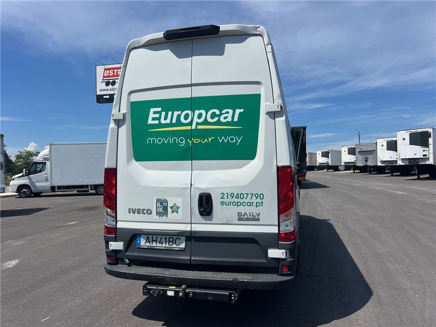 Iveco 35C16HA8V - Furgon: slika 5 Iveco 35C16HA8V - Furgon: slika 5