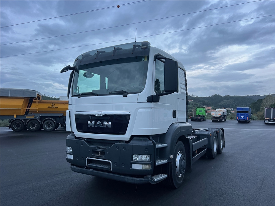 MAN TGS 28.360 BL E5 - Kamion sa golom šasijom i zatvorenom kabinom: slika 3 MAN TGS 28.360 BL E5 - Kamion sa golom šasijom i zatvorenom kabinom: slika 3