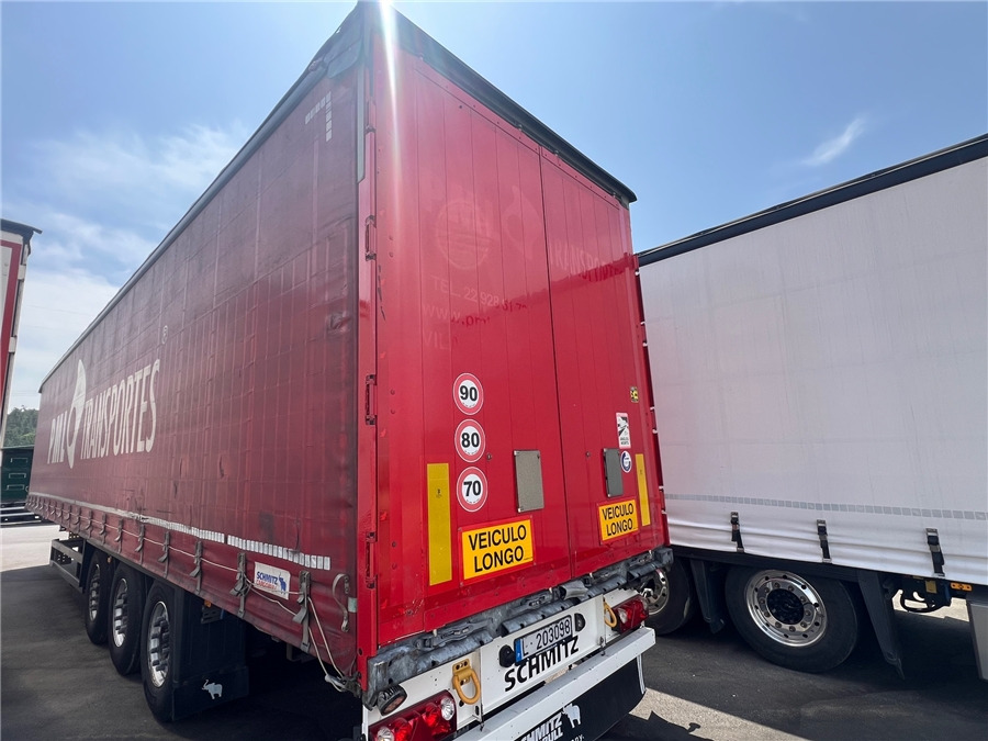 SCHMITZ CARGOBULL SCB-S3T TETO ELEVAR - Poluprikolica sa ceradom: slika 5 SCHMITZ CARGOBULL SCB-S3T TETO ELEVAR - Poluprikolica sa ceradom: slika 5