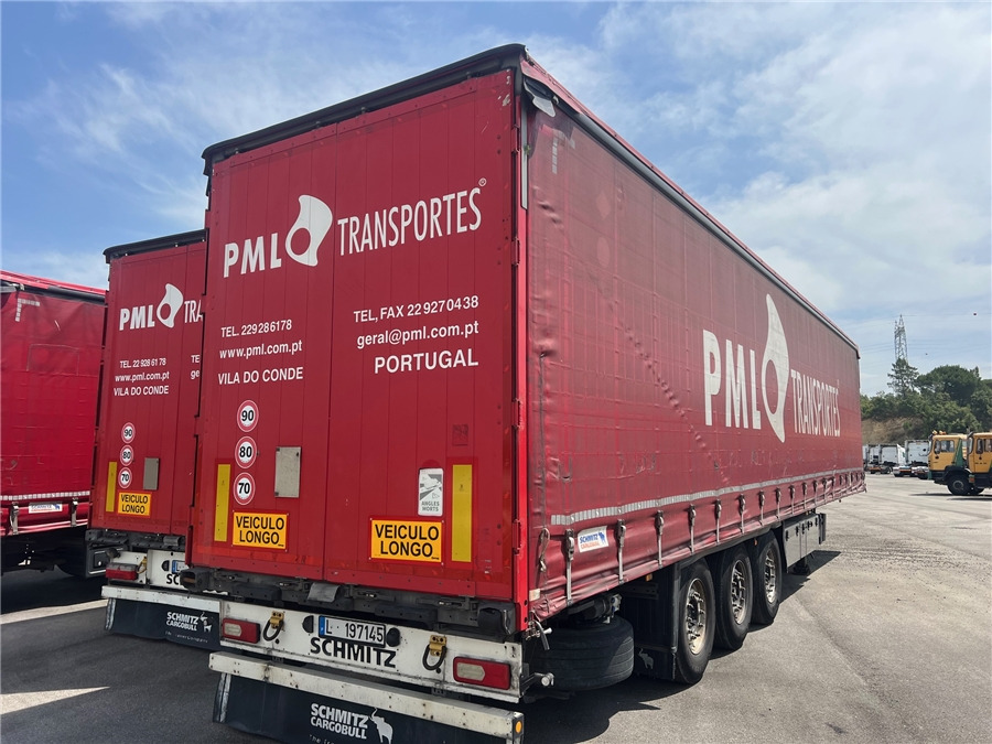 SCHMITZ CARGOBULL SCB-S3T TETO ELEVAR - Poluprikolica sa ceradom: slika 2 SCHMITZ CARGOBULL SCB-S3T TETO ELEVAR - Poluprikolica sa ceradom: slika 2