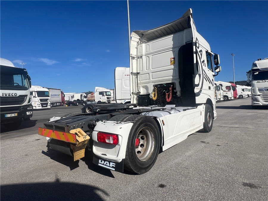 DAF XF 105 460 - Tegljač: slika 3 DAF XF 105 460 - Tegljač: slika 3