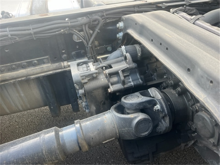 Tegljač MAN TGX 18.480 / RETARDE: slika 10
