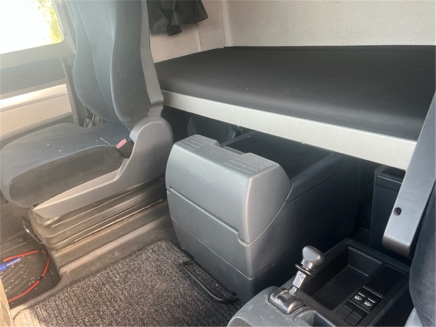Tegljač MAN TGX 18.480 / RETARDE: slika 5