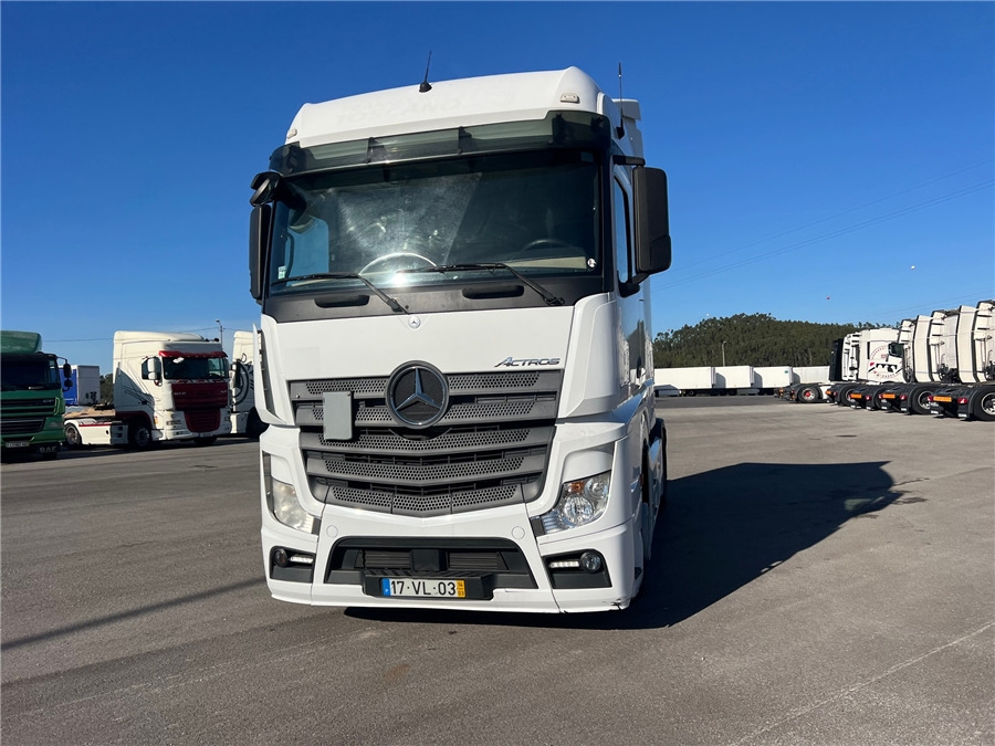 MERCEDES-BENZ 1845 / RETARDER - Tegljač: slika 2 MERCEDES-BENZ 1845 / RETARDER - Tegljač: slika 2