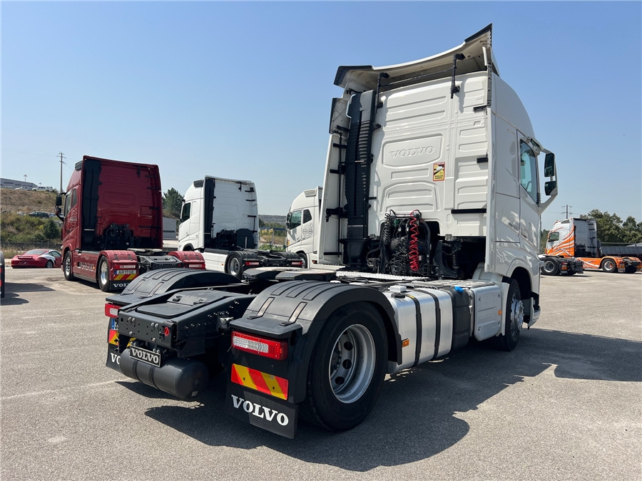 Volvo FH 460 /RETARDER - Tegljač: slika 4 Volvo FH 460 /RETARDER - Tegljač: slika 4